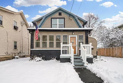 1139 White Rock, Waukesha, WI 53186