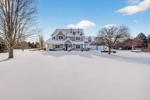 5021 Sherwood, Burlington, WI 53105