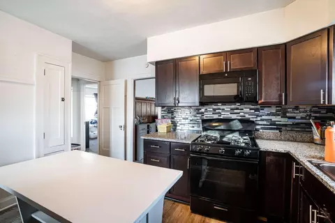 1429 S 79th, West Allis, WI 53214