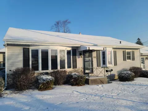 3818 68th, Kenosha, WI 53142