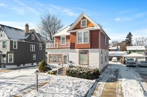 1527 S 80th, West Allis, WI 53214