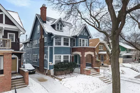 1812 E Newberry #1814, Milwaukee, WI 53211