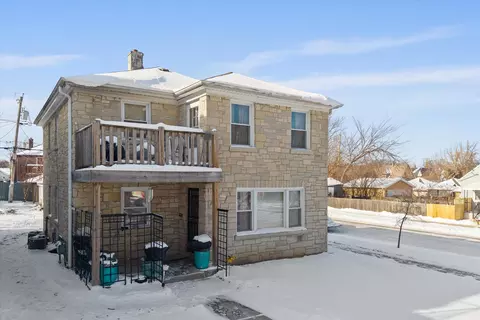 2977 N 61st, Milwaukee, WI 53210