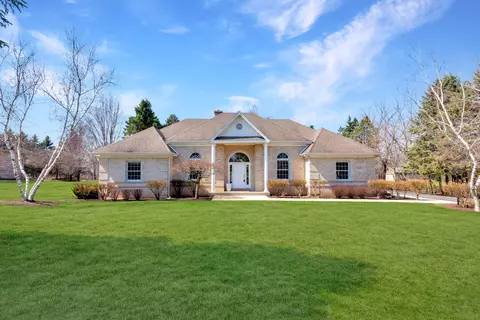 8950 371st, Randall, WI 53181