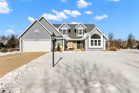 n53w15786 Creekwood, Menomonee Falls, WI 53051