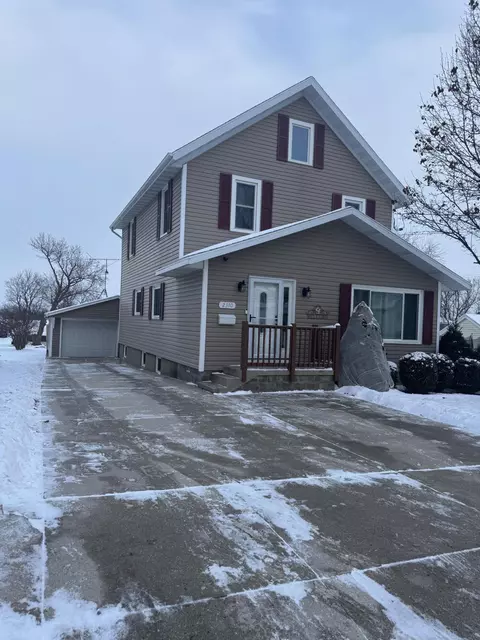 2310 Monroe, New Holstein, WI 53061