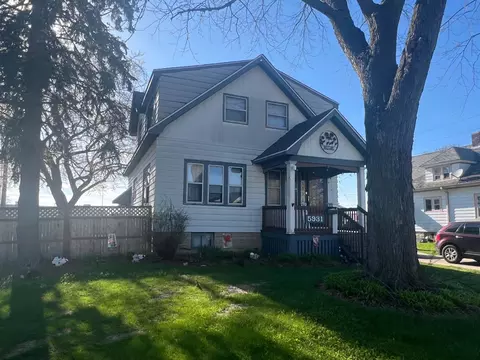 5931 N 84th #A, Milwaukee, WI 53225