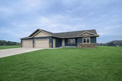 1827 Golden Gate, Holmen, WI 54636