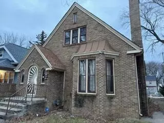 5460 N 37th, Milwaukee, WI 53209