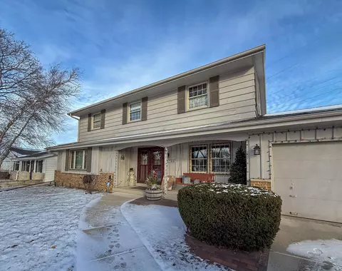 2760 N N Park, Wauwatosa, WI 53222