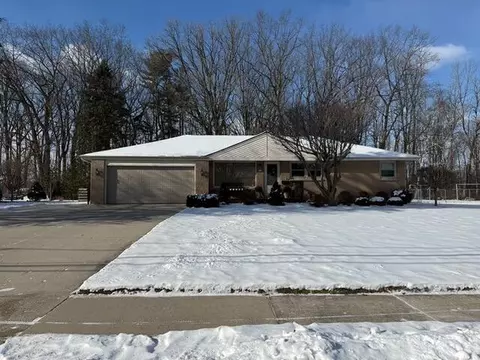 928 N 40th, Manitowoc, WI 54220