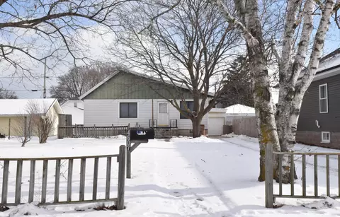 4607 25th, Kenosha, WI 53140