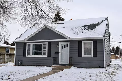 2602 Henry, Sheboygan, WI 53081