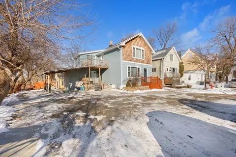 104 E Clarence #106, Milwaukee, WI 53207