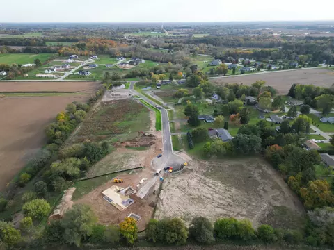 Lt2 Leo, Big Bend, WI 53103 photo 4