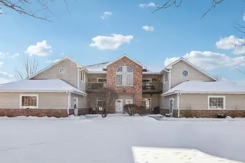 521 Lawson School #8, Delavan, WI 53115