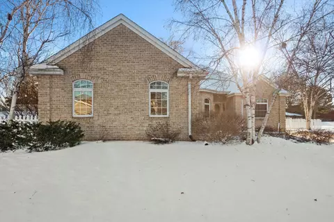 4007 W Cypress #53132, Franklin, WI 53132