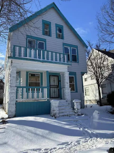 2817 N 12th, Milwaukee, WI 53206