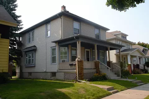 1328 Arthur, Racine, WI 53405