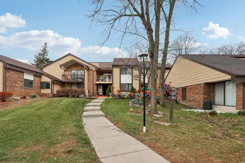 8617 N Servite #104, Milwaukee, WI 53223
