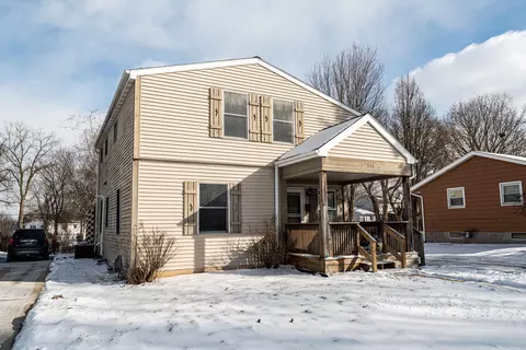 537 Pennsylvania, West Bend, WI 53095