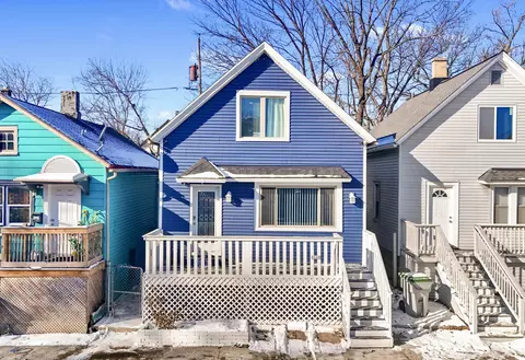 2045 S 15th, Milwaukee, WI 53204