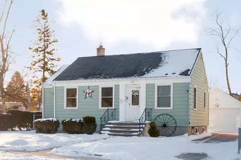 1013 28th, Two Rivers, WI 54241
