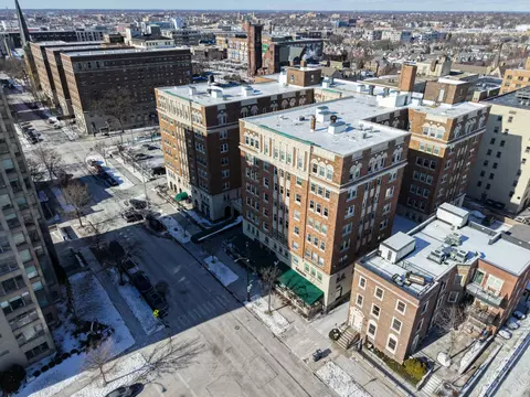 1028 E Juneau #503, Milwaukee, WI 53202