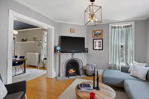 3146 S Kinnickinnic, Milwaukee, WI 53207