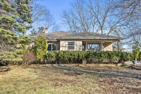 8828 N Navajo, Bayside, WI 53217