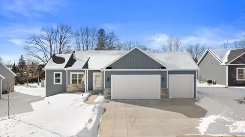 110 River, Theresa, WI 53091
