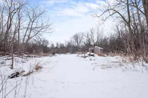3151 S Miller, New Berlin, WI 53146