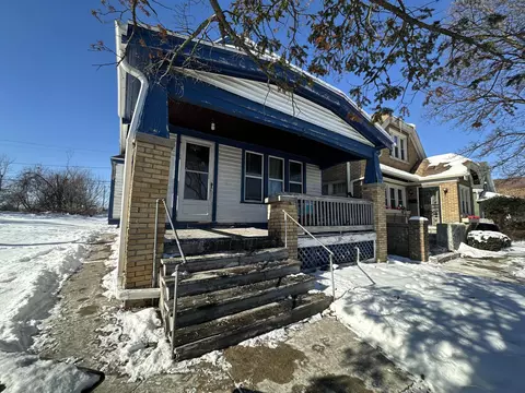 3351 N 6th #3351A, Milwaukee, WI 53212