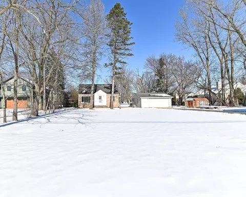 s77w15886 Woods, Muskego, WI 53150