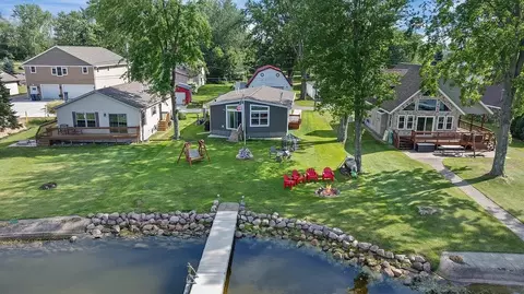 w4488 West Crystal Drive, Washington, WI 54111