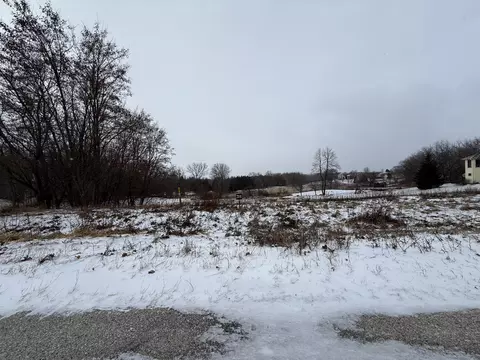 Lt3b Cedarview, Saint Cloud, WI 53079
