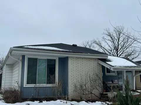 4860 N 104th, Milwaukee, WI 53225