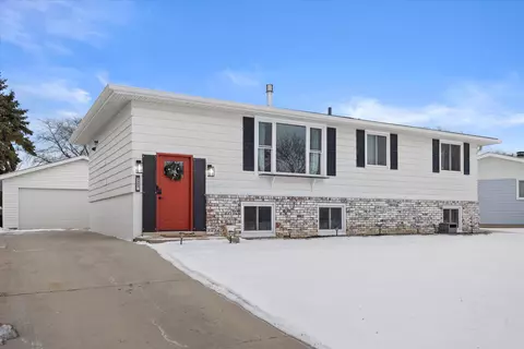 3343 Stratford, Racine, WI 53402