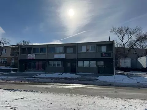 9913 W Lisbon Apt 9915 9917 9919 #9915, 9917, 9919, Milwaukee, WI 53222