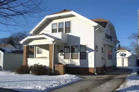 712 Wolff, Racine, WI 53402