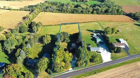 W1758 Spring Prairie, Spring Prairie, WI 53105