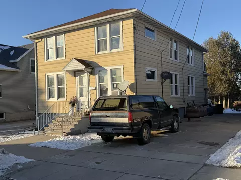 1812 14th, Two Rivers, WI 54241
