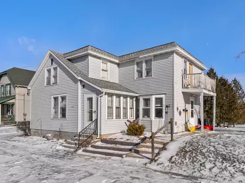 1129 S 20th, Manitowoc, WI 54220