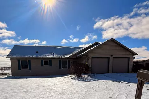 1633 Carlson, Watertown, WI 53094