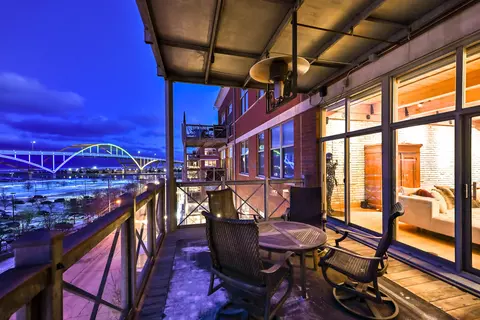 541 Erie #514, Milwaukee, WI 53202