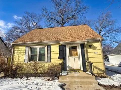 8602 W Beloit, Milwaukee, WI 53227