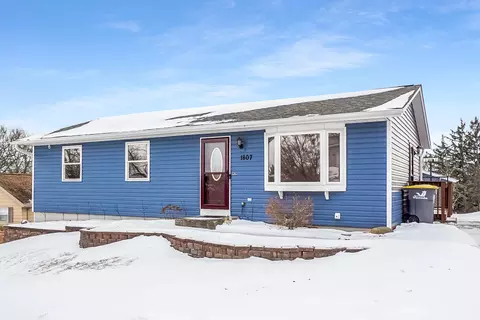 1807 Swartz, Waukesha, WI 53188