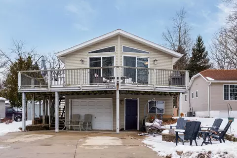 24012 64th, Paddock Lake, WI 53168