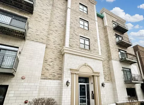 1812 E Lafayette #405, Milwaukee, WI 53202