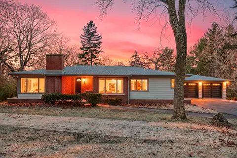 9710 304th, Burlington, WI 53105